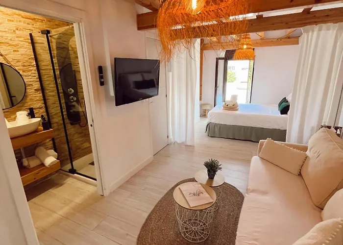 And Sun - Paseo Maritimo -playa Apartment *